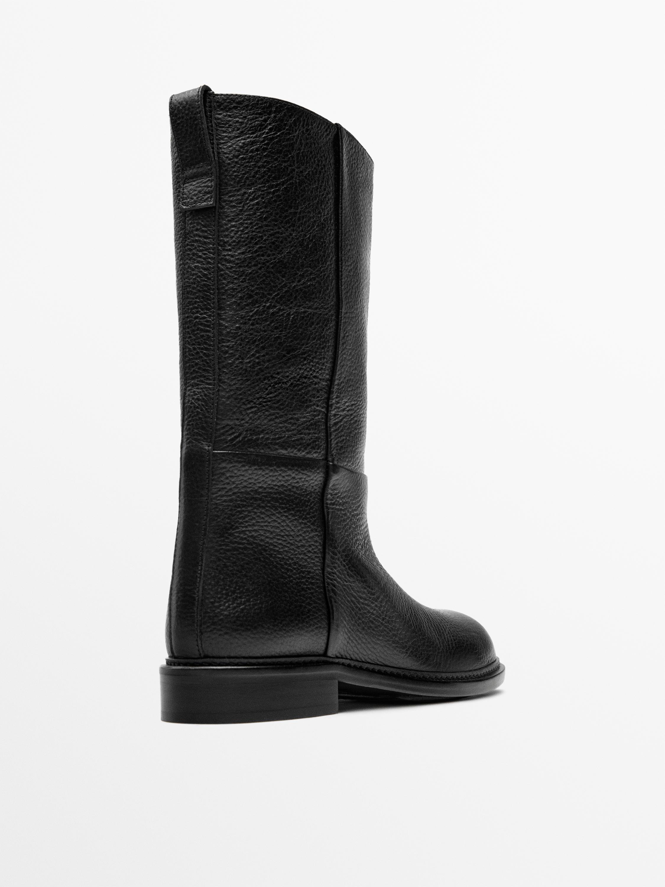 Flat ankle boots - LIMITED